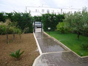 640 Villa a schiera via Madrid, Brindisi 640