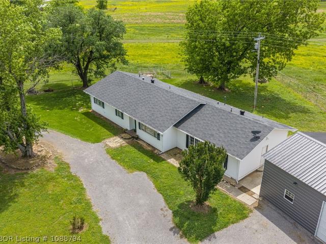 6415 N Highway 96
