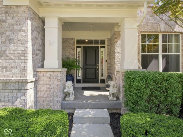 6411 Blackstone