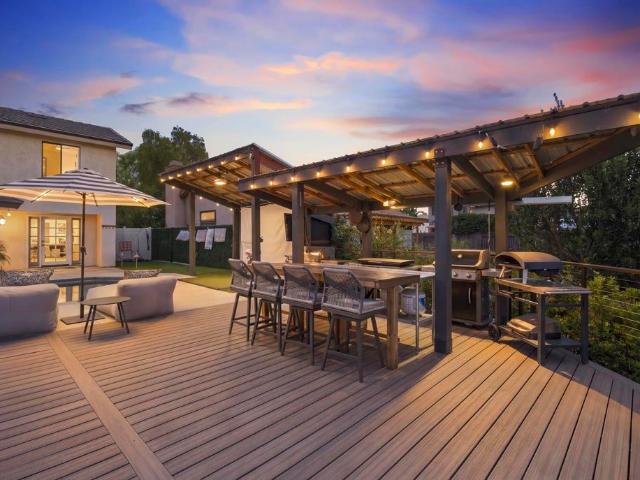 641 Redlands Place