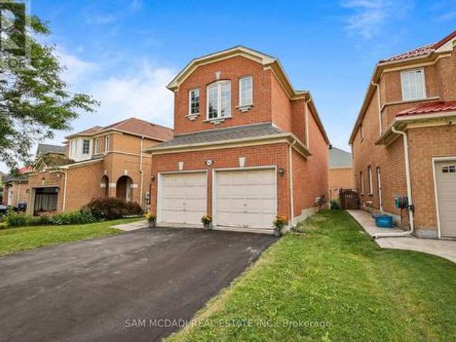 6426 Valiant Heights, Mississauga, ON, L5W 1E2 house for sale | Listing ID W13616 | Royal LePage