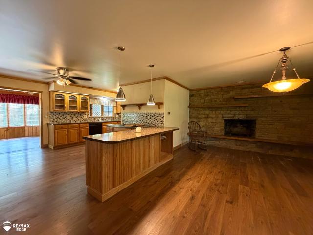 6420 Oxbow Lane
