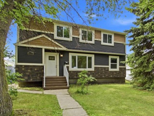 6420 Street Nw, Edmonton, AB, T6H 2N7 house for sale | Listing ID E4494 | Royal LePage