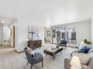 6421 Lake Washington Boulevard NE # 301