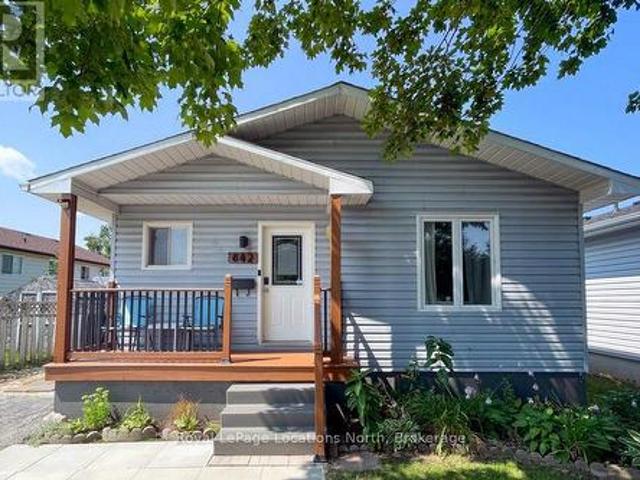 642 Spruce Street, Collingwood, ON, L9Y 4T6 house for sale | Listing ID S13625 | Royal LePage
