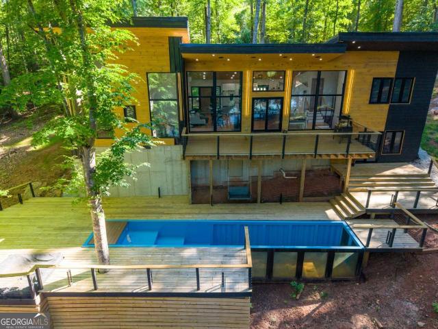 642 Susan Davis Road