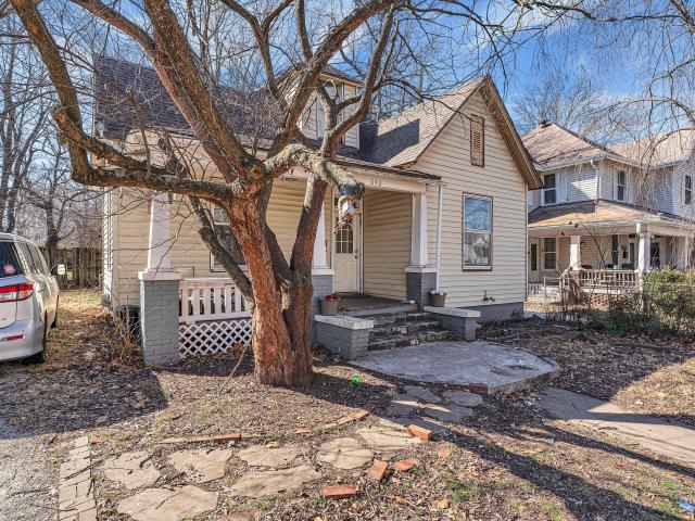642 W Nichols Street