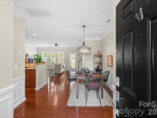 6437 Silver Star Lane