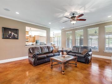 643 County Road 2255, Telephone, US, TX