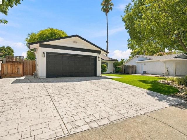 643 mayten dr