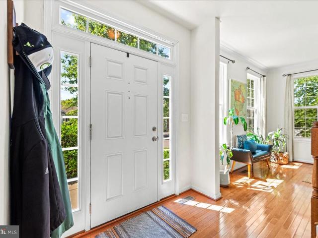 643 pelhams reach dr