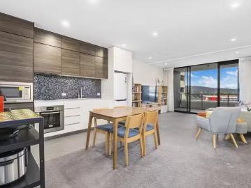 Canberra, Australian Capital Territory, Yass Valley, Victoria