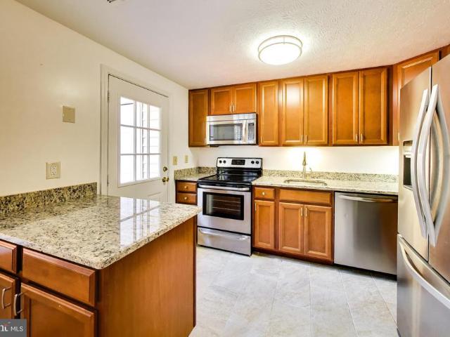6446 Grafton Garth Court