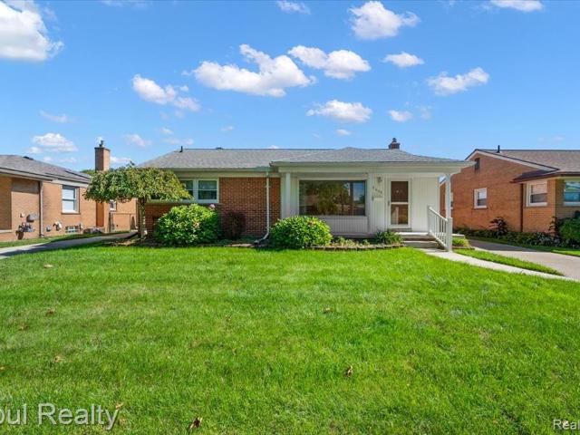 6442 Golfview Street