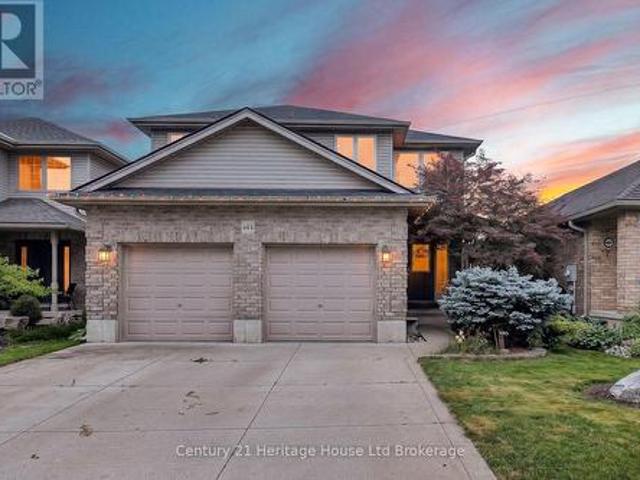 644 Hummingbird Crescent, Woodstock North, ON, N4T 0B3 house for sale | Listing ID X13549 | Royal LePage