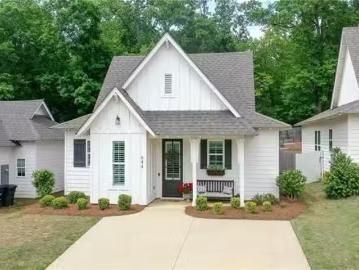 644 VILLAGE DR, OPELIKA, AL 36801