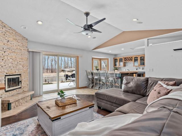 6454 sunshine harbour drive