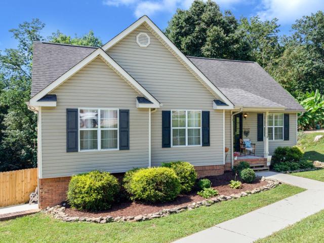 6452 White Tail Drive
