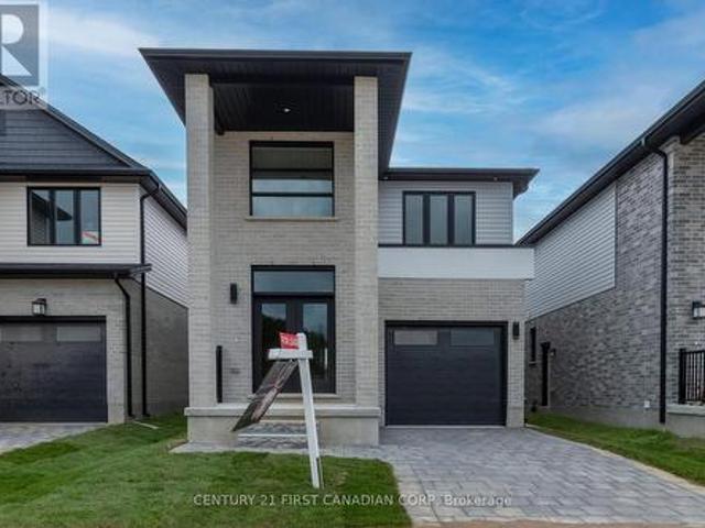 6453 Royal Magnolia Avenue, London South V, ON, N6P 0K2 house for sale | Listing ID X13571 | Royal LePage