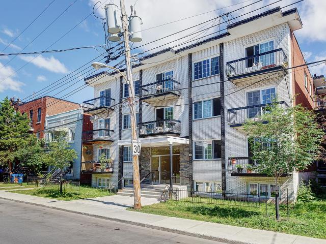 645 Gordon