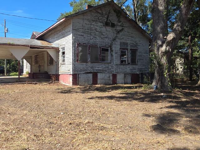 645 Main Street