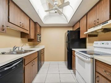 645 N Keene Rd, Unit D, Clearwater, FL 33755 | MLS #TB8472