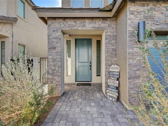 645 Soaring Wings Ave, Las Vegas, NV 89183 | MLS #2796