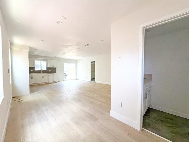 645 W 97th