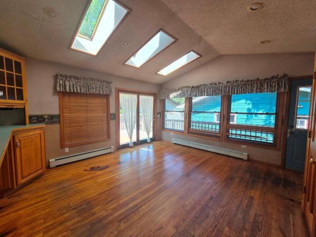 645 W 3rd Street