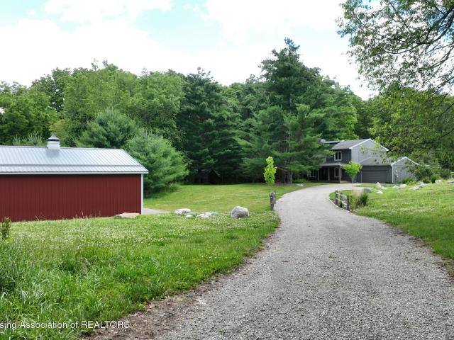 6464 Lounsbury Road