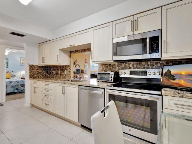 6461 NW 2nd Ave, Unit 512, Boca Raton, FL 33487 | MLS #R11079