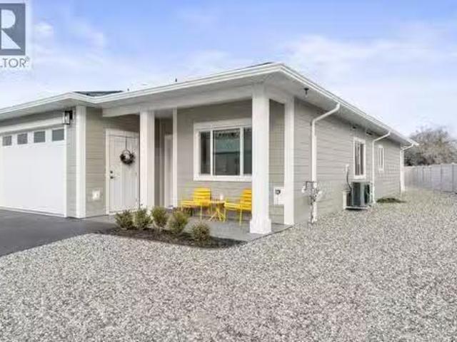 6461 Okanagan Landing Road, Vernon, BC, V1H 1M5 house for sa.