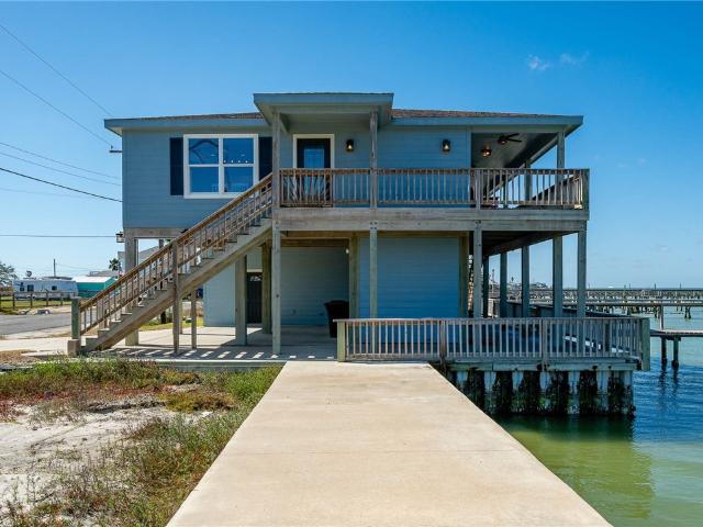 646 Copano Ridge Rd, Rockport, TX 78382 | MLS #475428