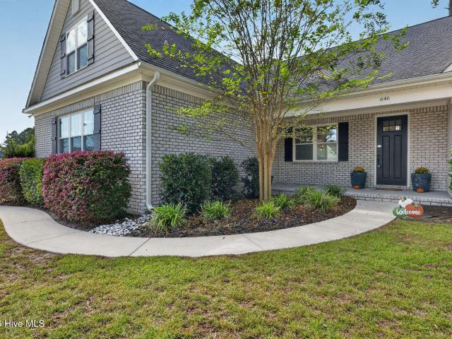 646 Crown Pointe Drive