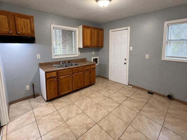646 western park dr