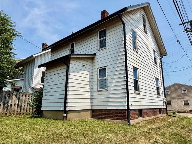 647 Exeter Avenue SW