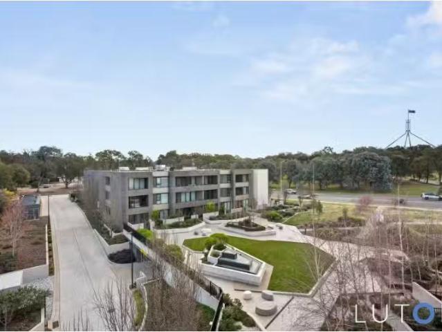 64/7 State Circle, Forrest Apartment for rent Listed by Manpr.