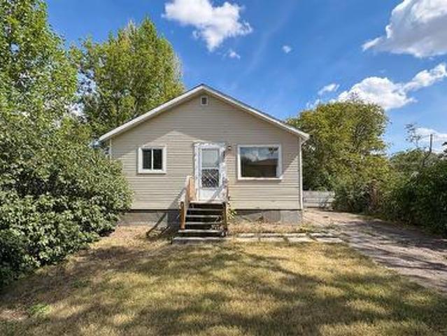 647 Robinson Street, Regina, SK, S4T 2L9 house for sale | Listing ID SK046421 | Royal LePage