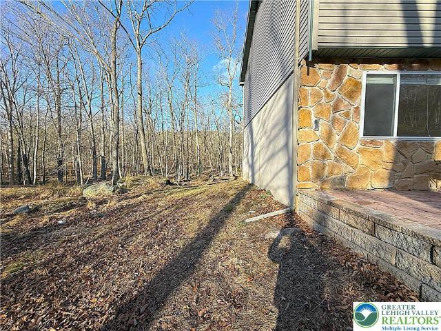 6486 Decker Rd, Bushkill, PA 18324 | MLS #772513