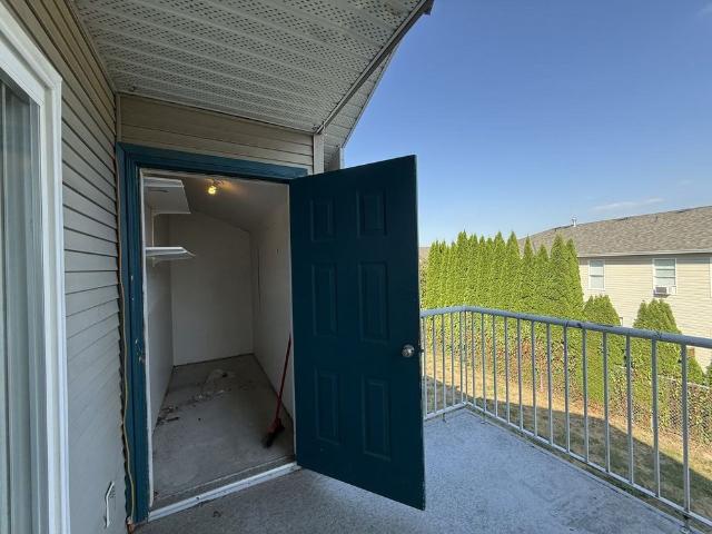6480 Vedder Road town house — Chilliwack, BC 3 Bedroom 3 Bedroom