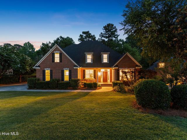 648 Deerwood Way