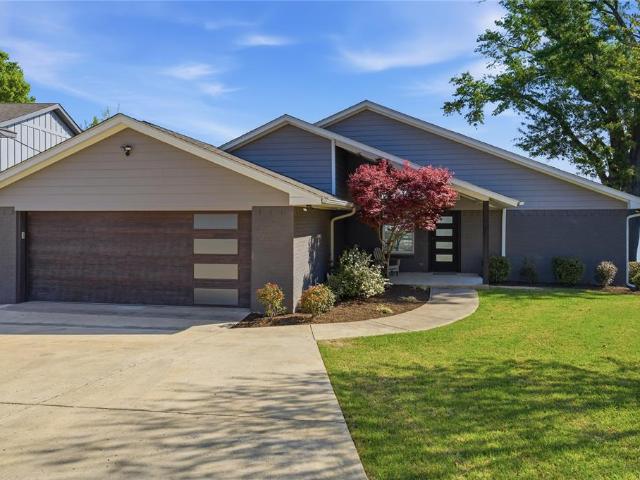 648 Enchanted Isles Drive