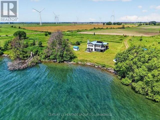 648 Third Line Road, Frontenac Islands Wolfe Island, ON, K0H 2Y0 house for sale | Listing ID X13685 | Royal LePage