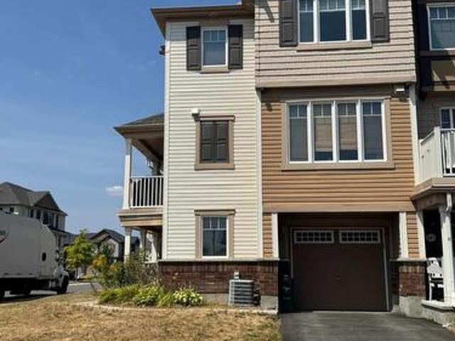 649 Bluegill Avenue, Ottawa, ON, K2J 5Y9 house for lease | Listing ID X13648 | Royal LePage