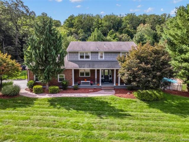 649 S Pascack Rd, Spring Valley, NY 10977