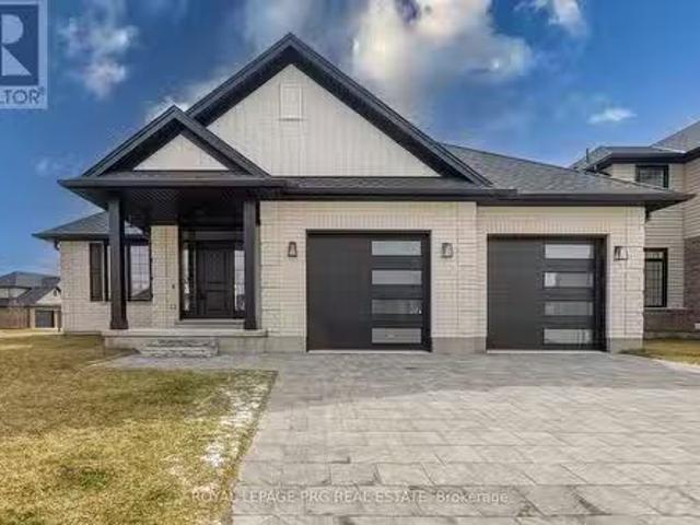 649 Tull Street, Strathroy Caradoc, ON, N0L 1W0 house for sa.