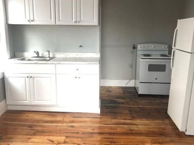 64 66 Green Street LLC 1 Bedroom Apartment for Rent at 66 Green St, Biddeford, ME 04005