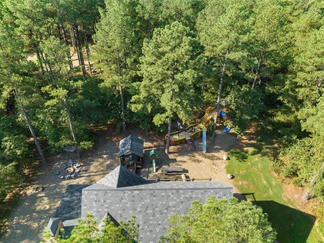 64 Walnut Hill Lane