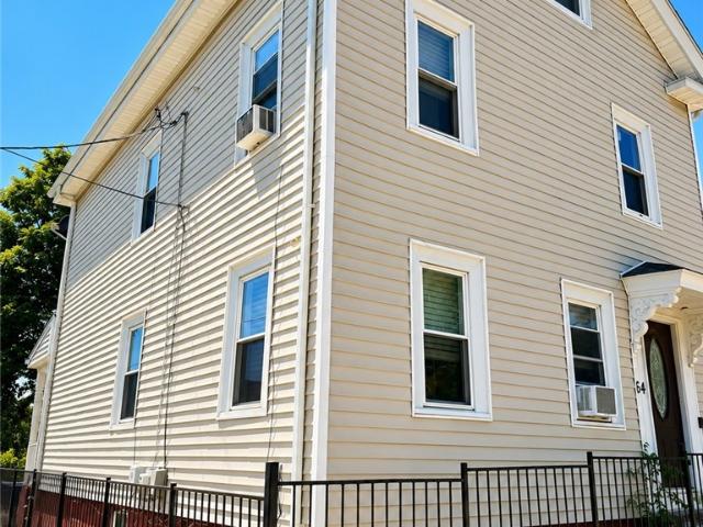 64 Appleton Street