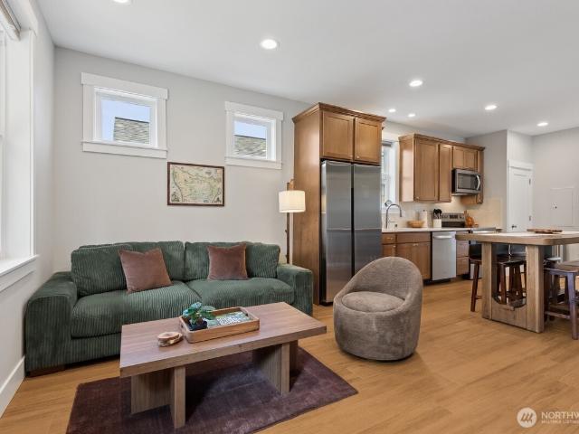 64 Bungalow Loop